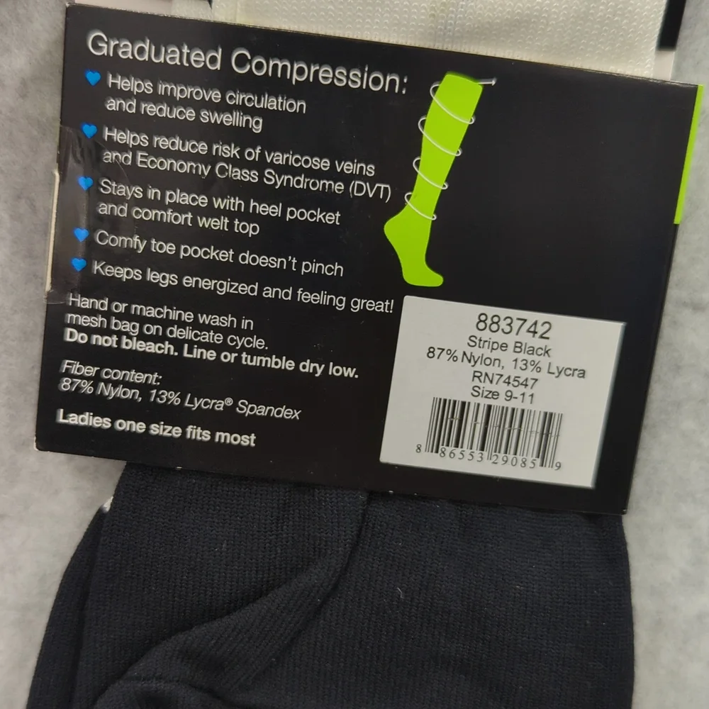 Nurse Mates compression socks 12-14mmHg 9-11 Stripe Black
